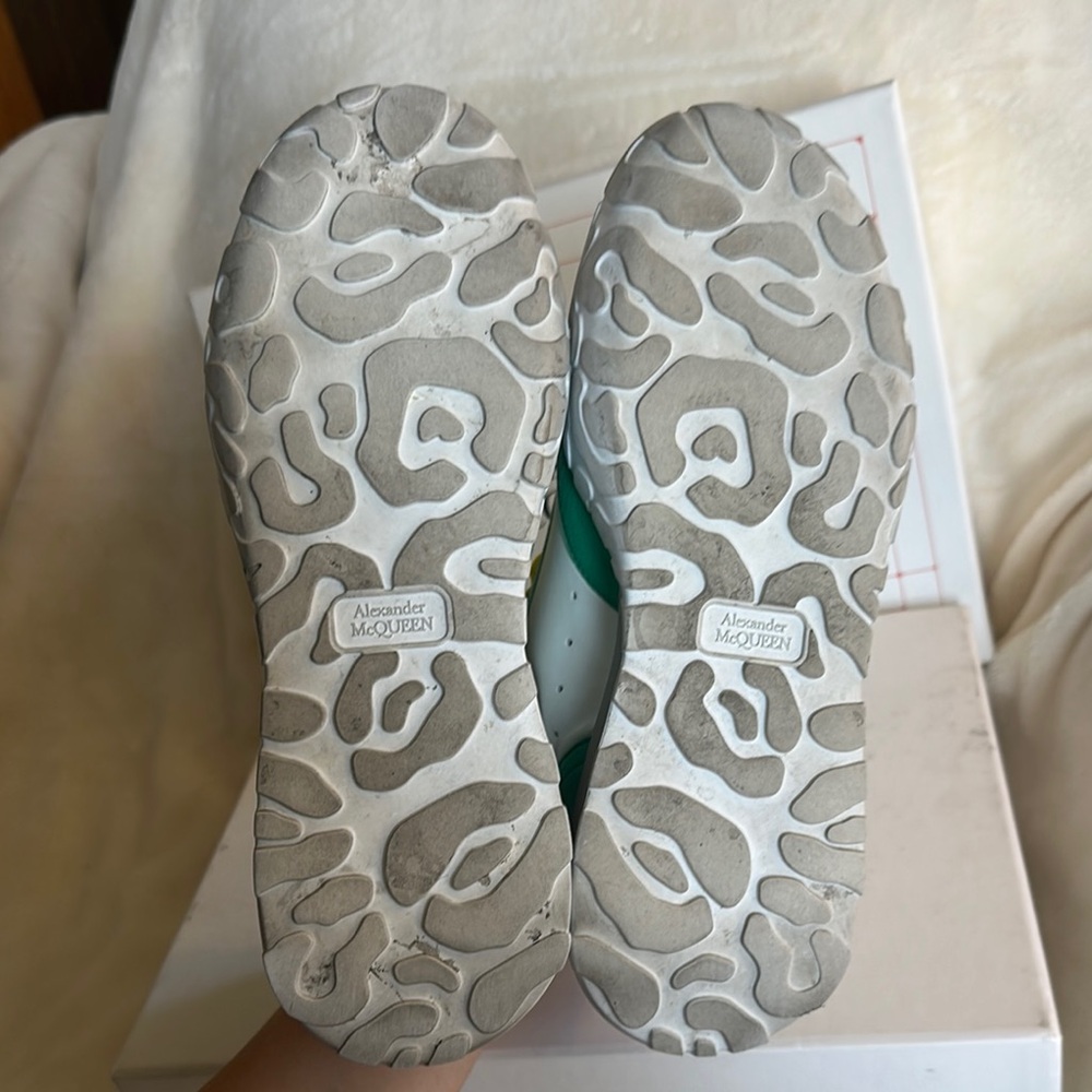 Alexander McQueen Green and Cream Sneakers with Yellow Laces - Picture 3 of 5